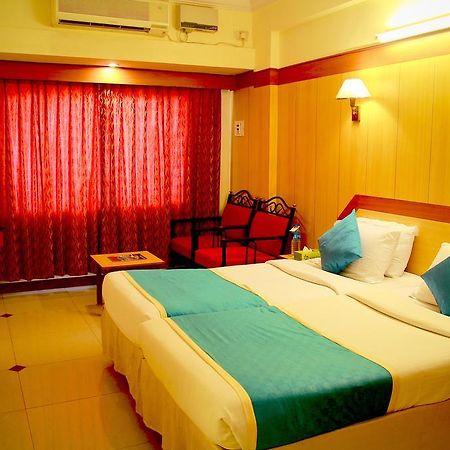 Hotel Swagath Bangalore Buitenkant foto