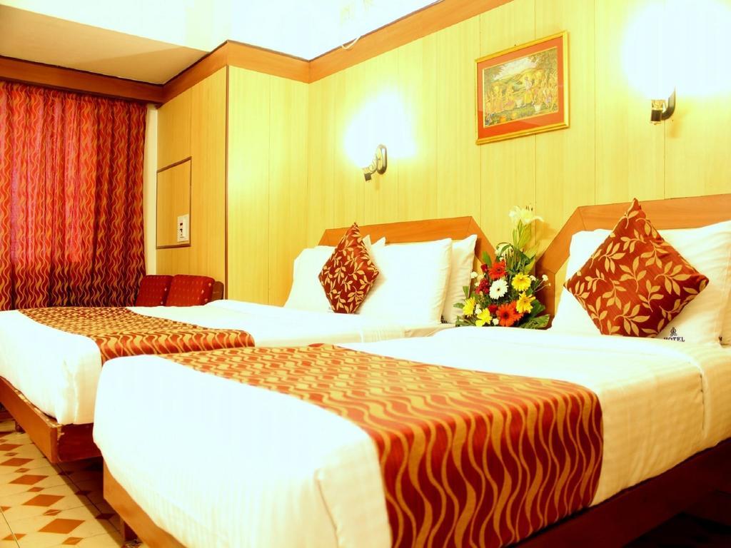 Hotel Swagath Bangalore Buitenkant foto