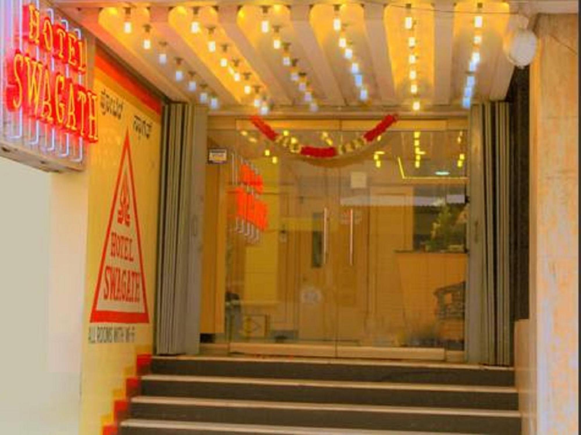 Hotel Swagath Bangalore Buitenkant foto